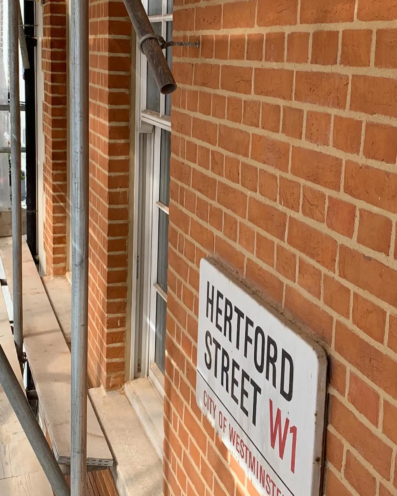 Lime mortar repointing on period property in Westminster, Central London