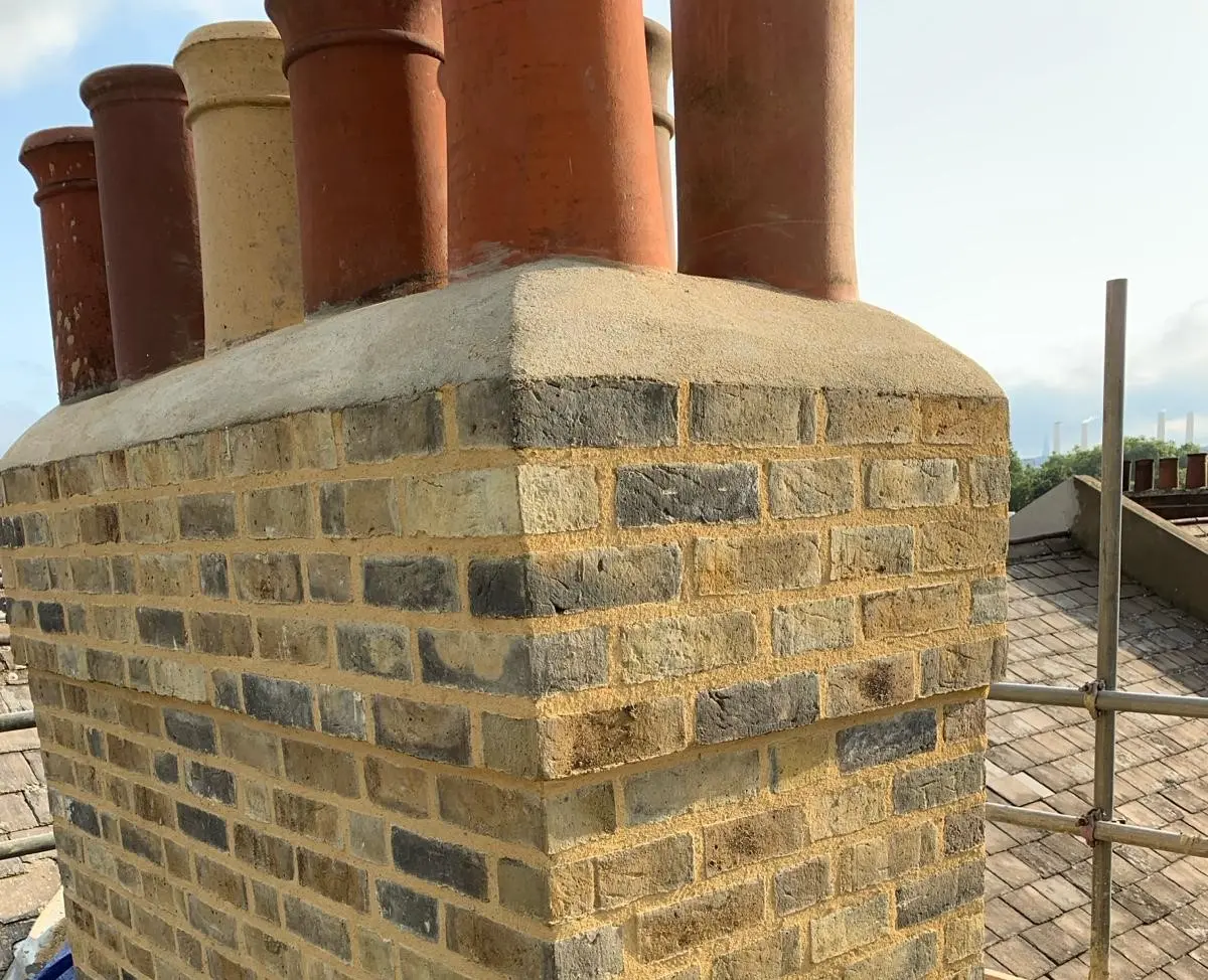 Lime mortar repointing on period property in Chelsea, West London